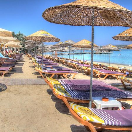R+ Hotel By Rooms Çeşme Buitenkant foto