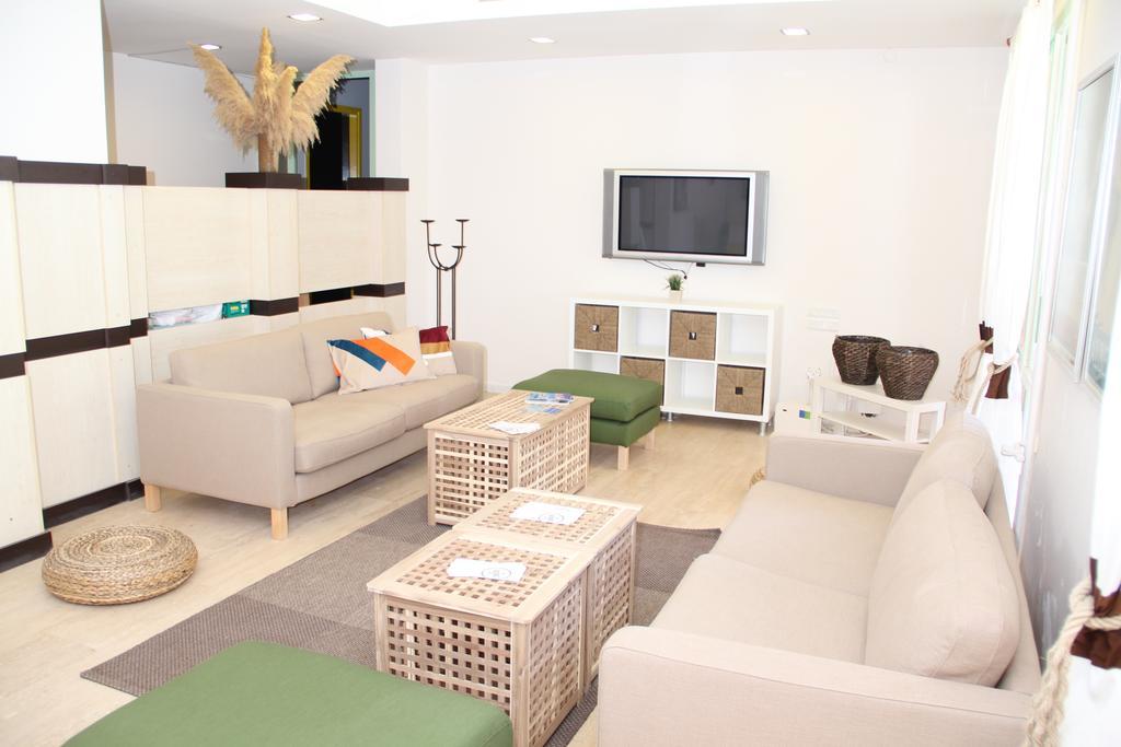 R+ Hotel By Rooms Çeşme Buitenkant foto