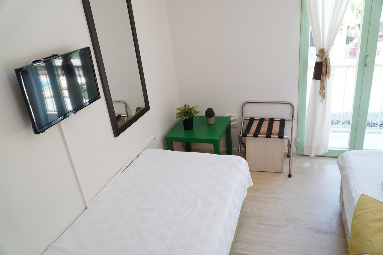 R+ Hotel By Rooms Çeşme Buitenkant foto