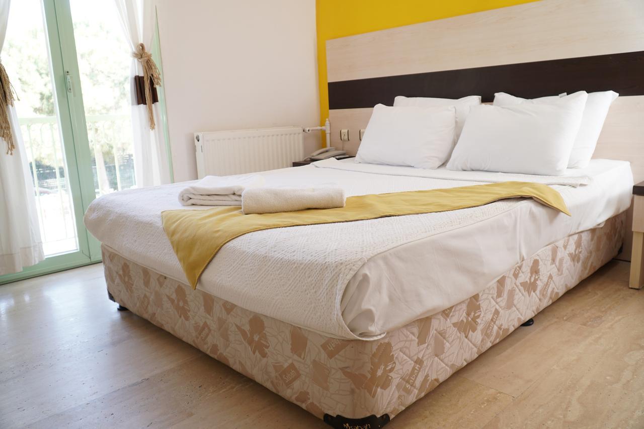R+ Hotel By Rooms Çeşme Buitenkant foto