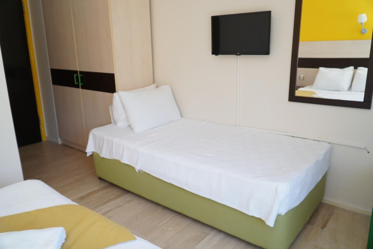 R+ Hotel By Rooms Çeşme Buitenkant foto
